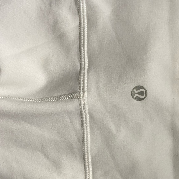 White Lululemon leggings - Picture 2 of 4